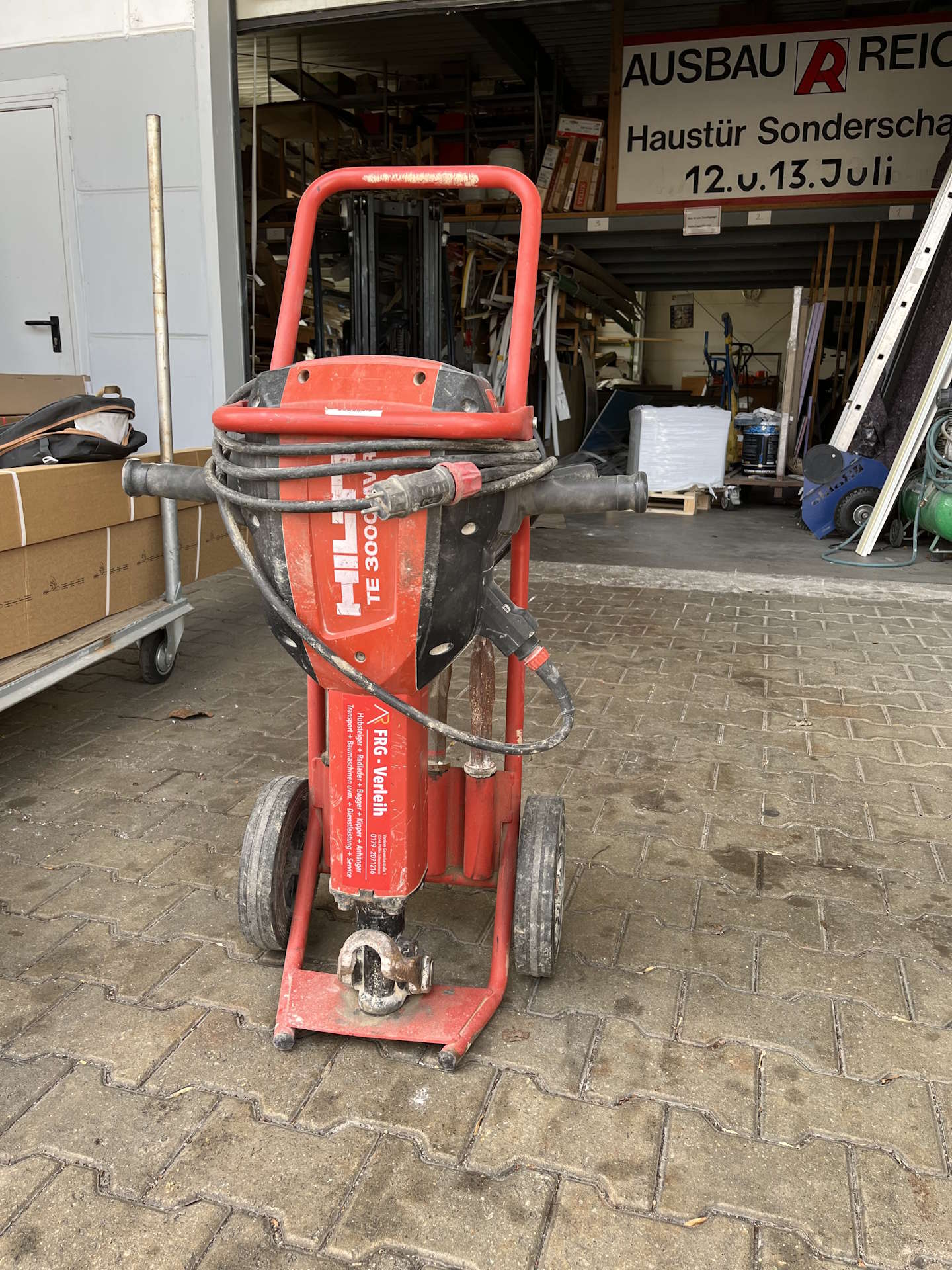 hilti-schlaghammer.jpg